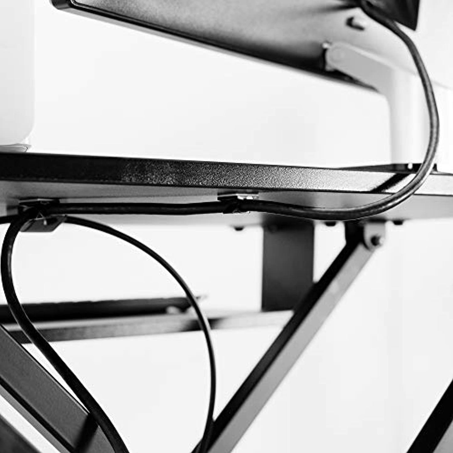 VIVO Desk Riser, Black 32" DESKV000S DeskTop: 33lbs/ Tray: 4.4 lbs (NEW)
