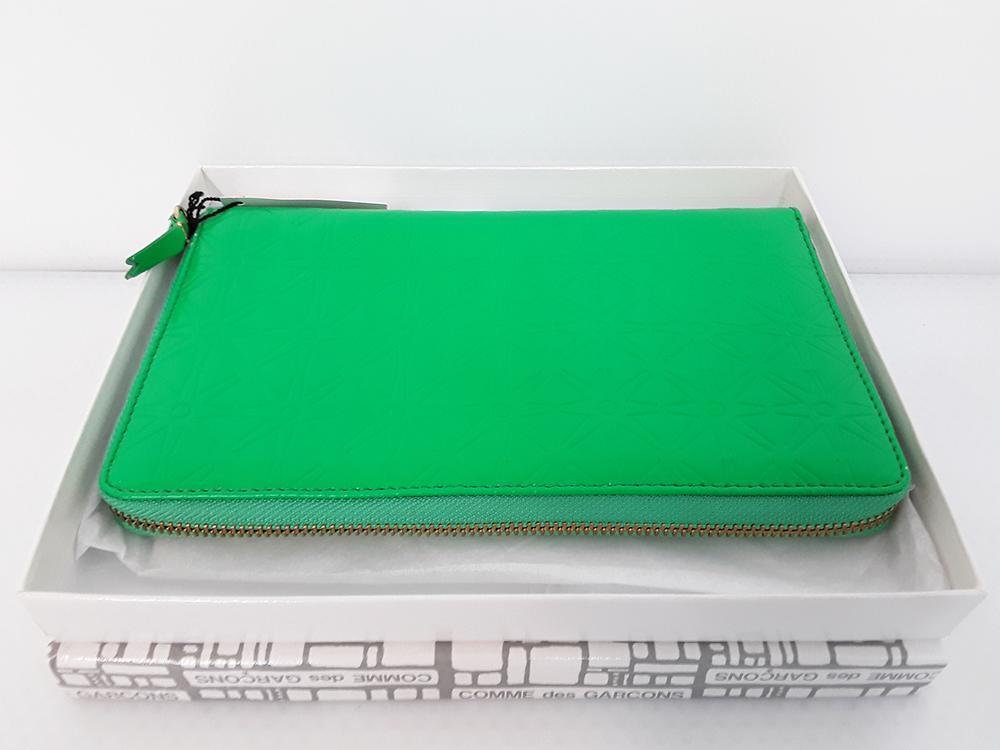 Comme des Garçons Star Embossed Passport Travel Wallet SA1000 (Green)