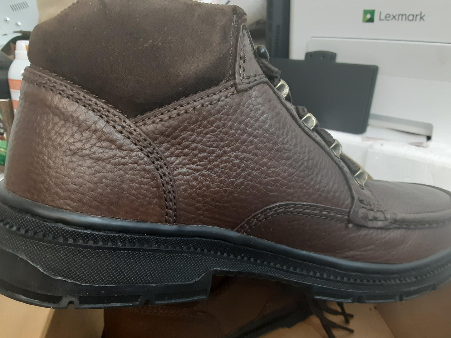*Damaged* Hush Puppies Chukka, Women, K37206, Brown, 11 Medium