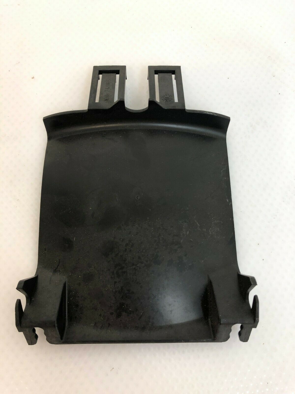 Harley OEM V-ROD Rear Light Cover Shroud Taillight Mud Guard 59557-07A /479