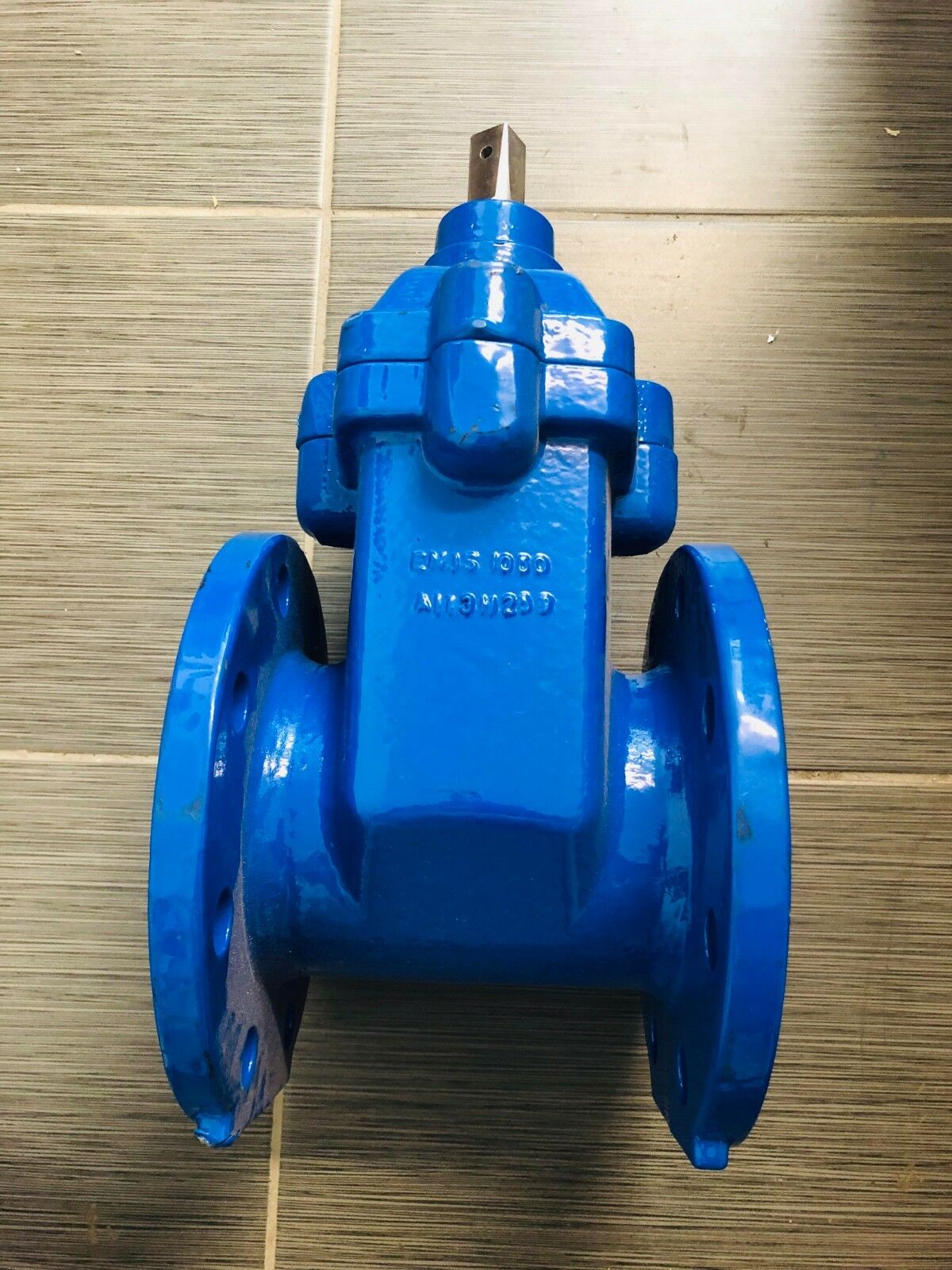 RESILIENT SEATED GATE VALVES KENNEDY SERIES 31