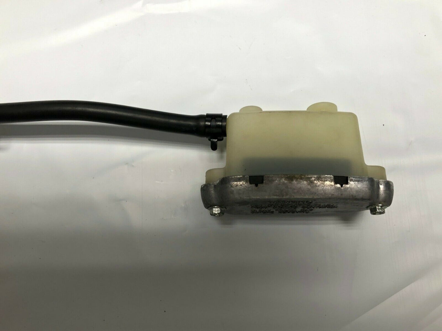 Harley Davidson VROD Muscle and Night Rod Special rear brake reservoir 43914-06