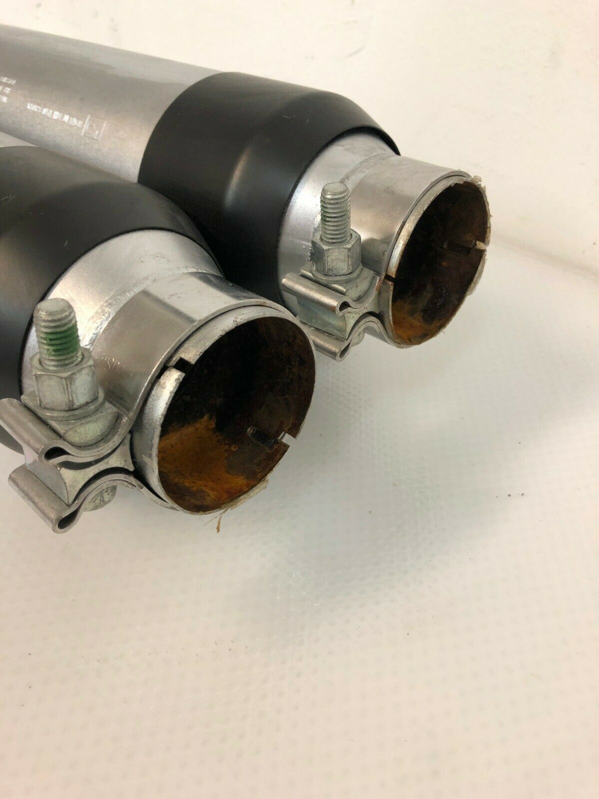 Harley 65096-05A & 65089-05A  V-ROD SLIP ON MUFFLERS (SEE PHOTOS)