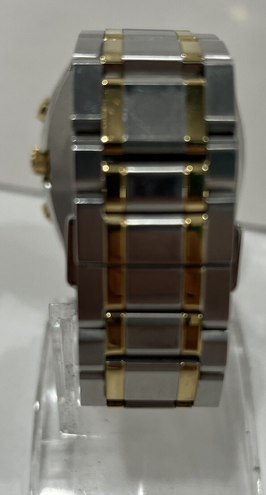 Bulova Men's CURV Quartz Chronograph Multi Dial Gold Tone 43mm Watch 98A157