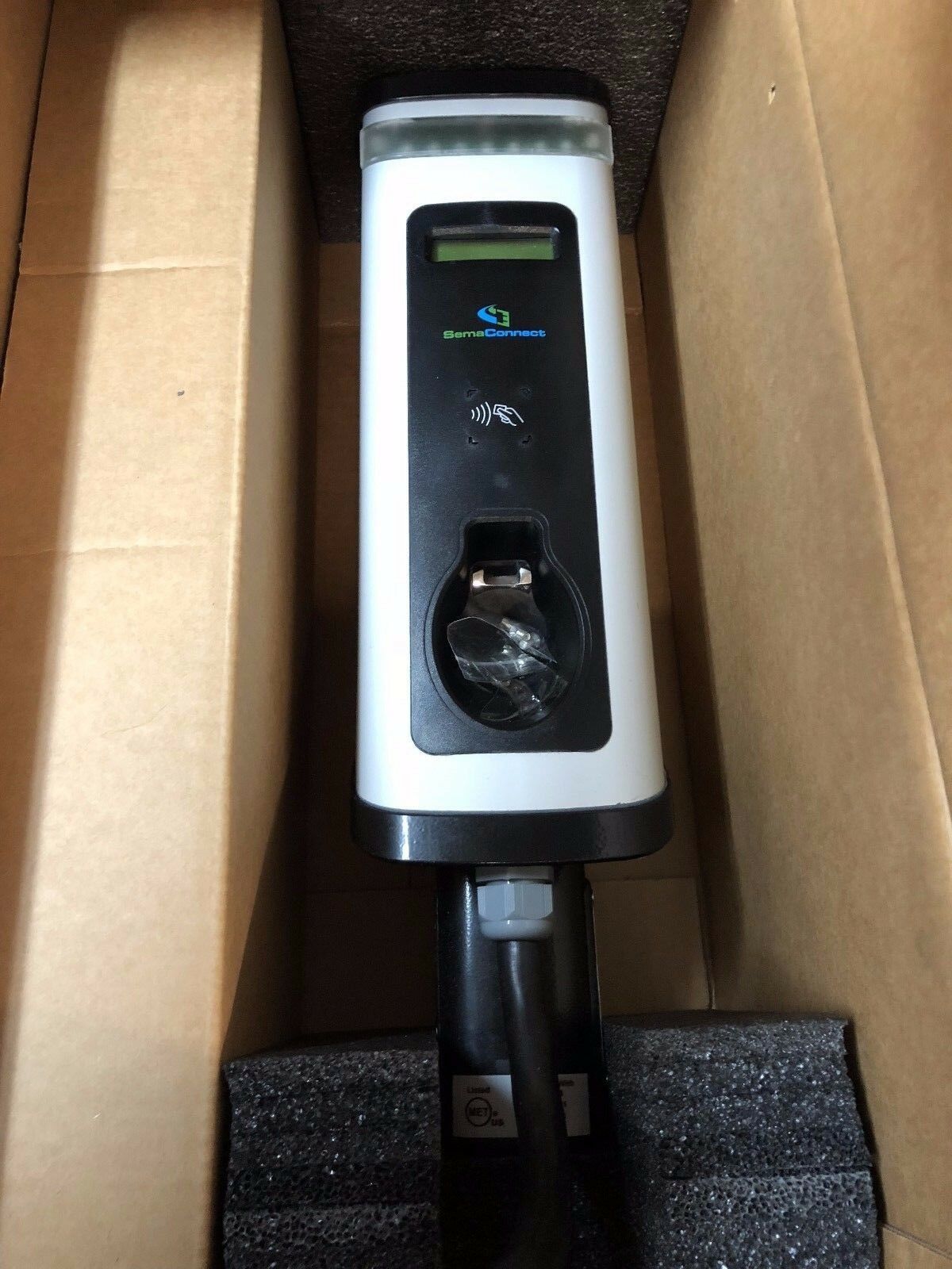 2 X SemaConnect Commercial Electric Vehicle Charging Stations