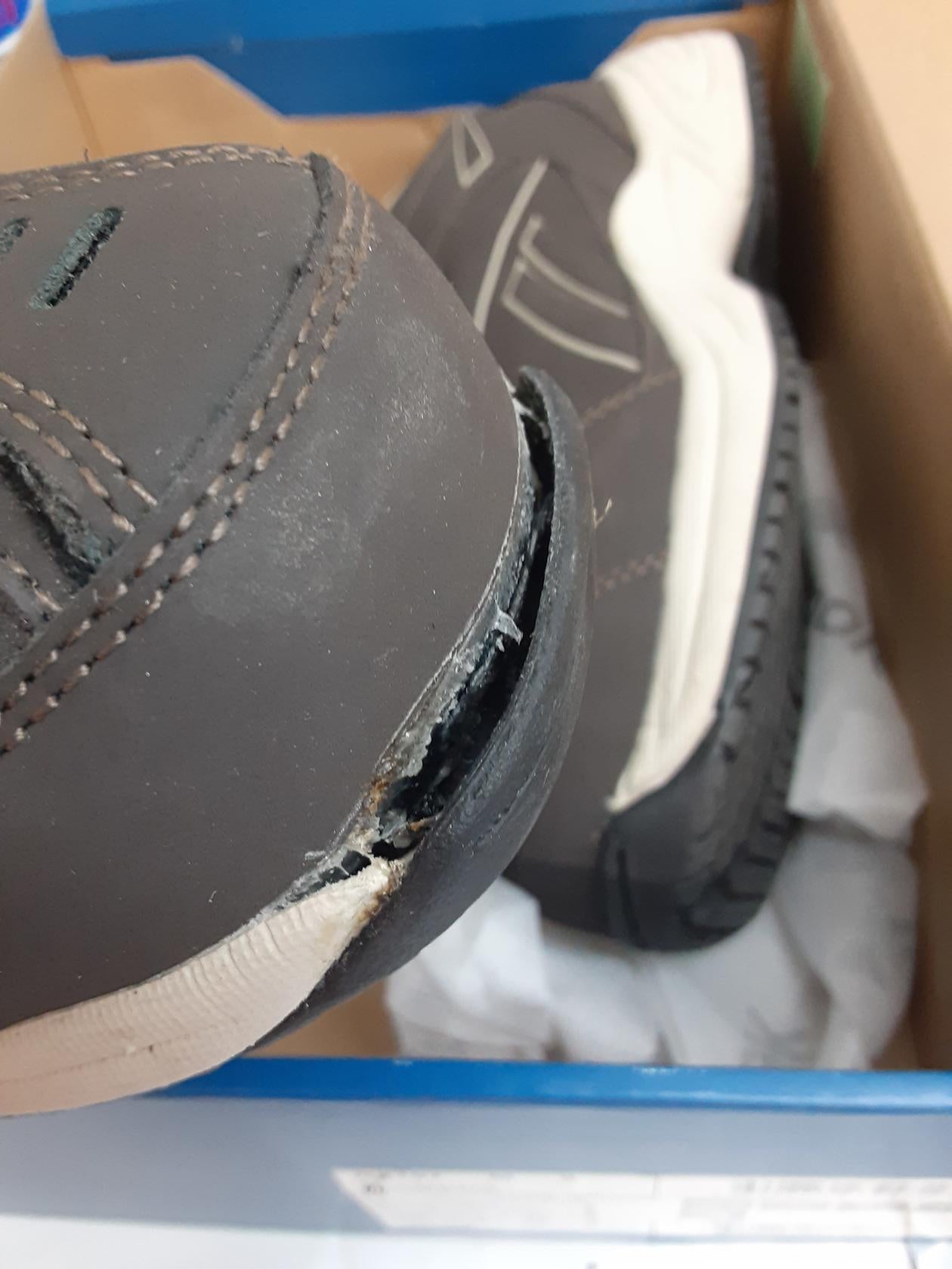 Reebok Work RB1870 Jorie Oxford- Brown- DEFECTS -HEELS COMING APART- W 9/ M 7