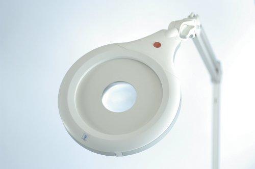 Daylight Ultra Slim Magnifying Lamp