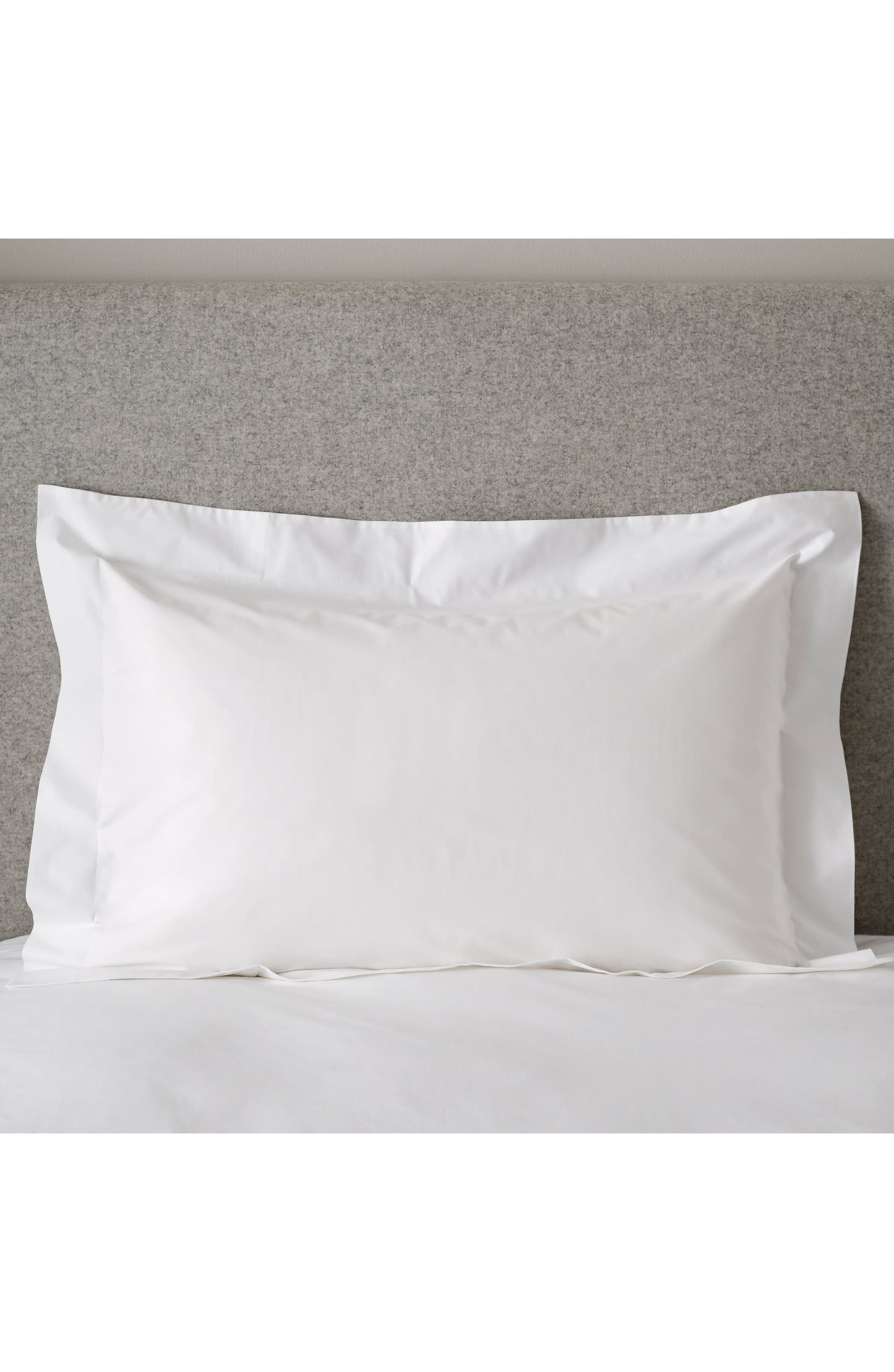 The White Company Pillowcase, Standard, Oxford White- Set of 2, 20"x26"