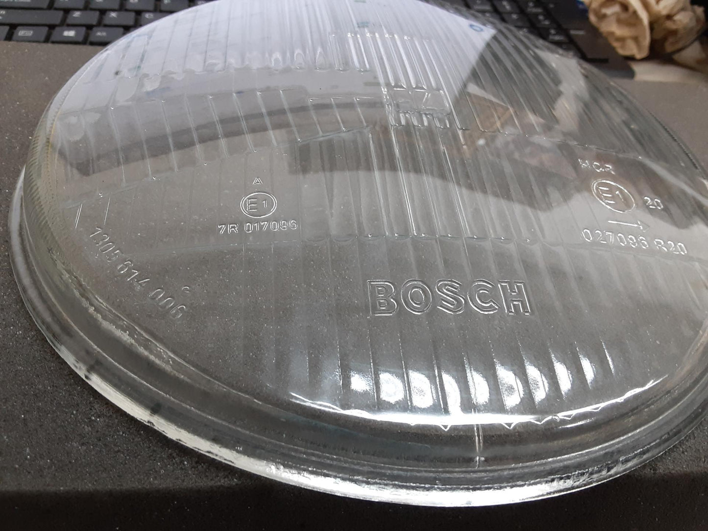 BOSCH  Headlight Glass Lens 305 614 005 for Porsche 911 -2 pack