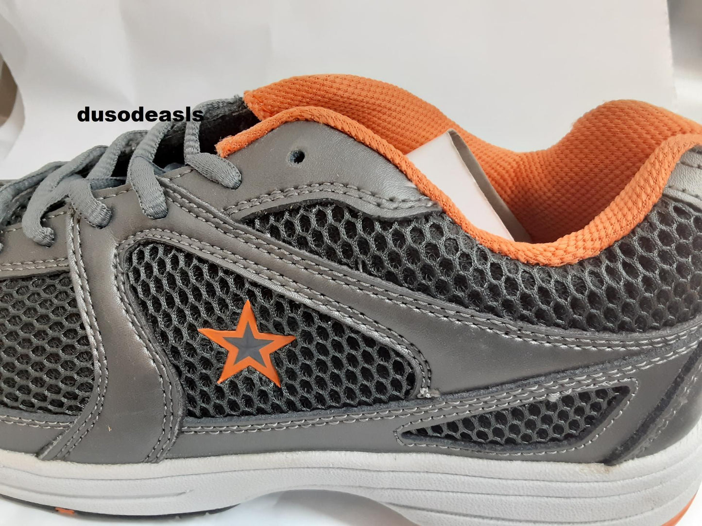 Converse One Star Tennis Shoes, C1630, Mens Size 7 Wide, EH