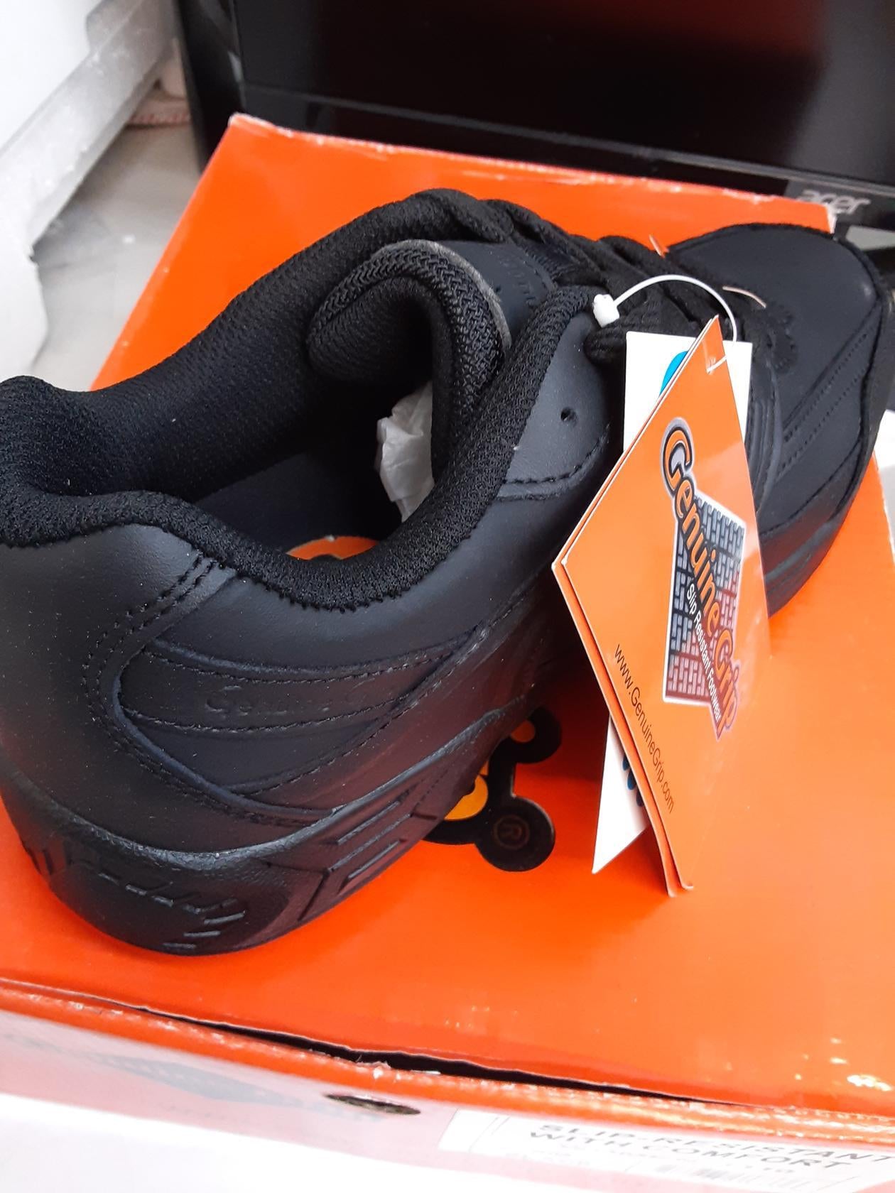 Genuine Grip Jogger, 1110, Black, Size 9 Medium, Womens, Slip Resistant