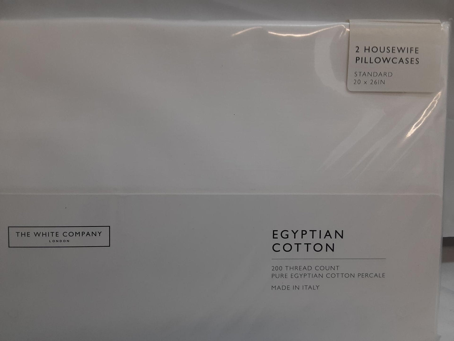 The White Company 100% Cotton, Standard Housewife, 2  White Pillowcases 20" x26"