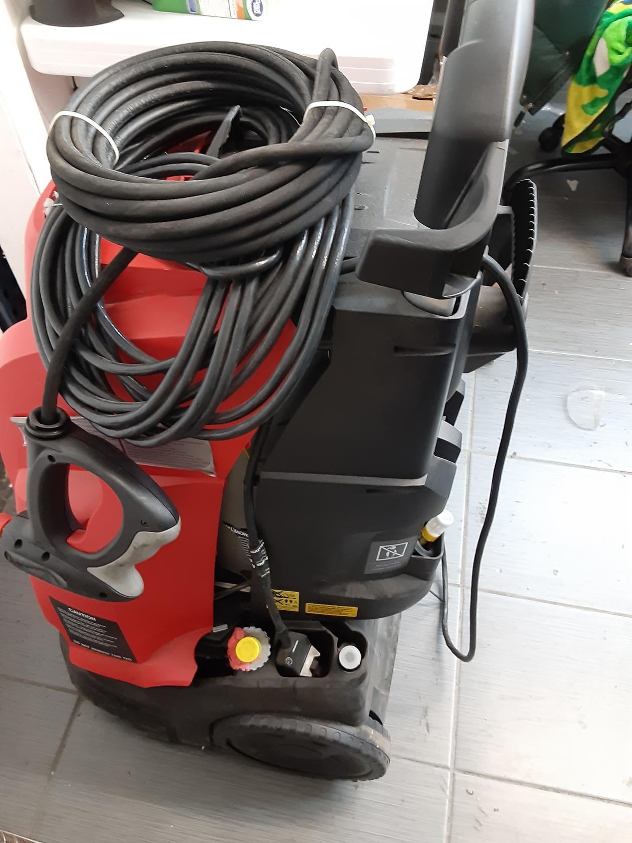 HOT WATER ELECTRIC PRESSURE WASHER - 333 MODEL- MISSING PARTS- USED