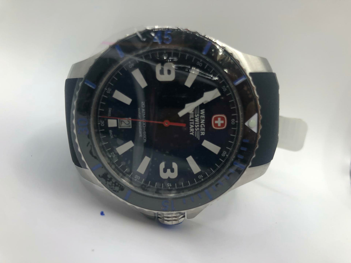 Wenger Swiss Military Sea Force Silicone Mens Watch 01.9041.216C